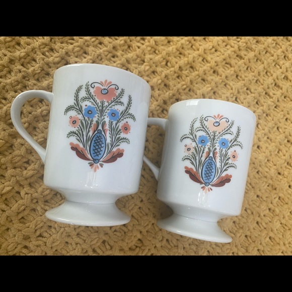 Mugs - Picture 8 of 9